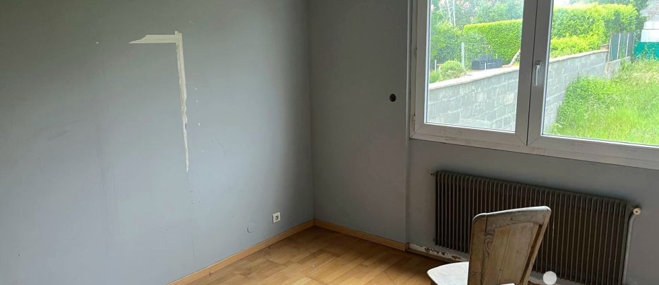 Maison 5 pièces de 170 m² à Les Martres-d'Artière (63430)