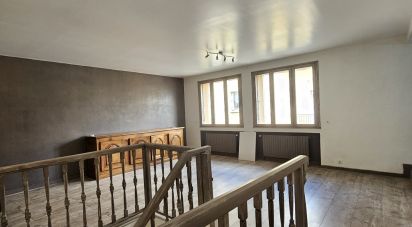 Maison 8 pièces de 211 m² à Mauves (07300)