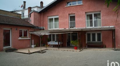 Maison 6 pièces de 163 m² à Bourbonne-les-Bains (52400)