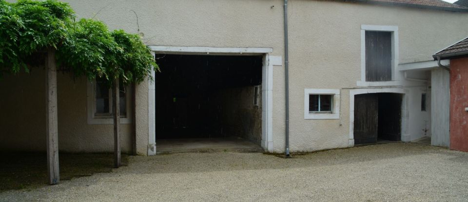 House 6 rooms of 163 m² in Bourbonne-les-Bains (52400)