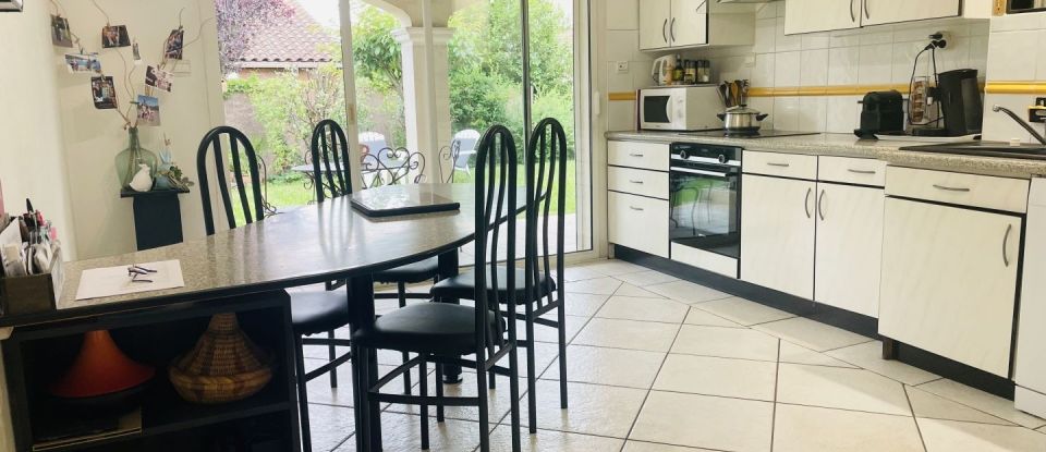 Maison 4 pièces de 170 m² à Valence (26000)