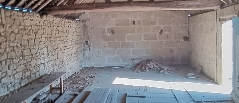 Maison 2 pièces de 35 m² à DOUÉ EN ANJOU (49700)