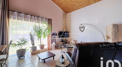 Traditional house 4 rooms of 164 m² in Fontès (34320)