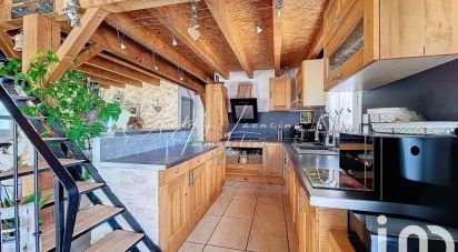 Traditional house 4 rooms of 164 m² in Fontès (34320)