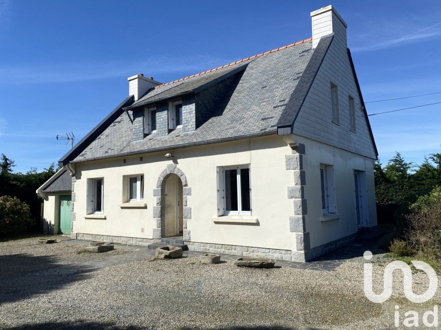 Traditional house 7 rooms of 103 m² in Plestin-les-Grèves (22310)