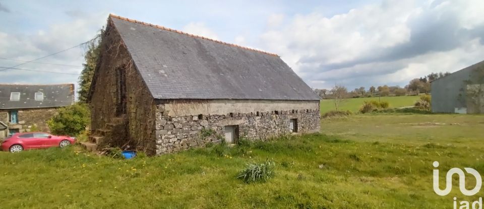 Country house 3 rooms of 75 m² in Maël-Carhaix (22340)