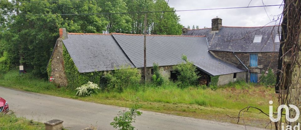 Country house 3 rooms of 75 m² in Maël-Carhaix (22340)