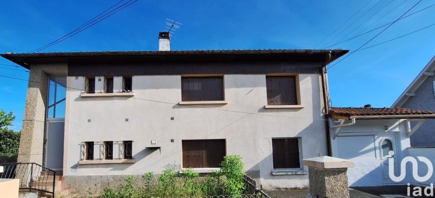 Building in Tarbes (65000) of 198 m²