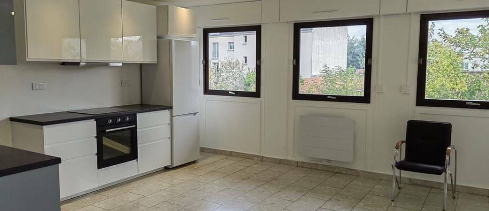 Appartement 7 pièces de 142 m² à Draveil (91210)