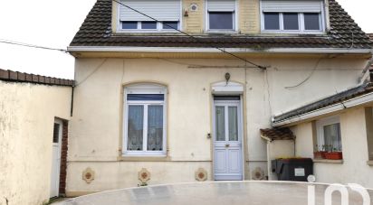 Maison traditionnelle 5 pièces de 110 m² à Annay (62880)