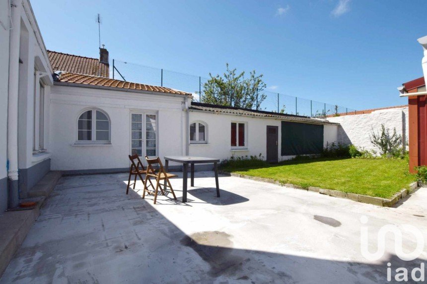 Maison 5 pièces de 84 m² à Calais (62100)