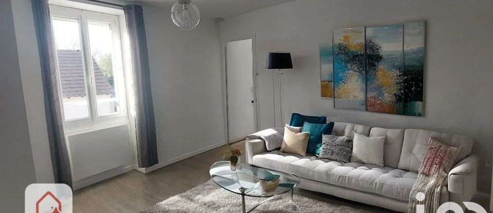 Apartment 2 rooms of 30 m² in Étréchy (91580)