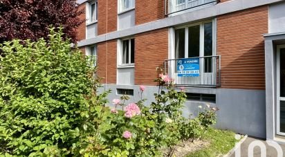 Apartment 3 rooms of 64 m² in Saint-Julien-les-Villas (10800)