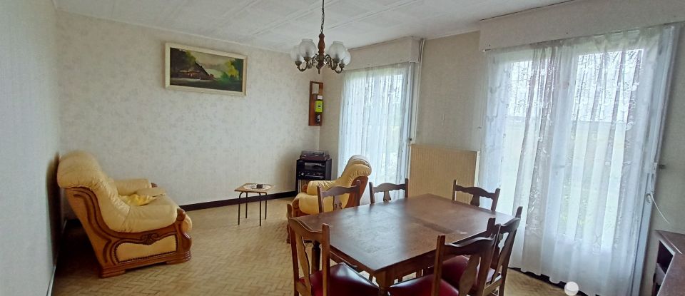 House 5 rooms of 74 m² in Oblinghem (62920)