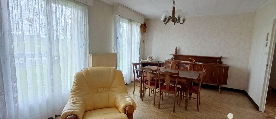 House 5 rooms of 74 m² in Oblinghem (62920)