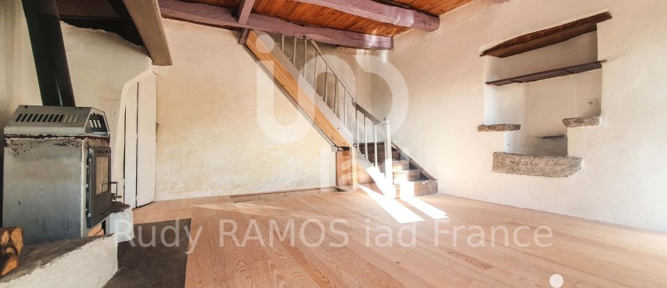 Maison de village 3 pièces de 54 m² à Vézins-de-Lévézou (12780)