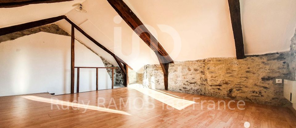 Maison de village 3 pièces de 54 m² à Vézins-de-Lévézou (12780)