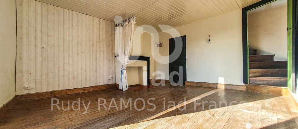 Maison de village 3 pièces de 54 m² à Vézins-de-Lévézou (12780)