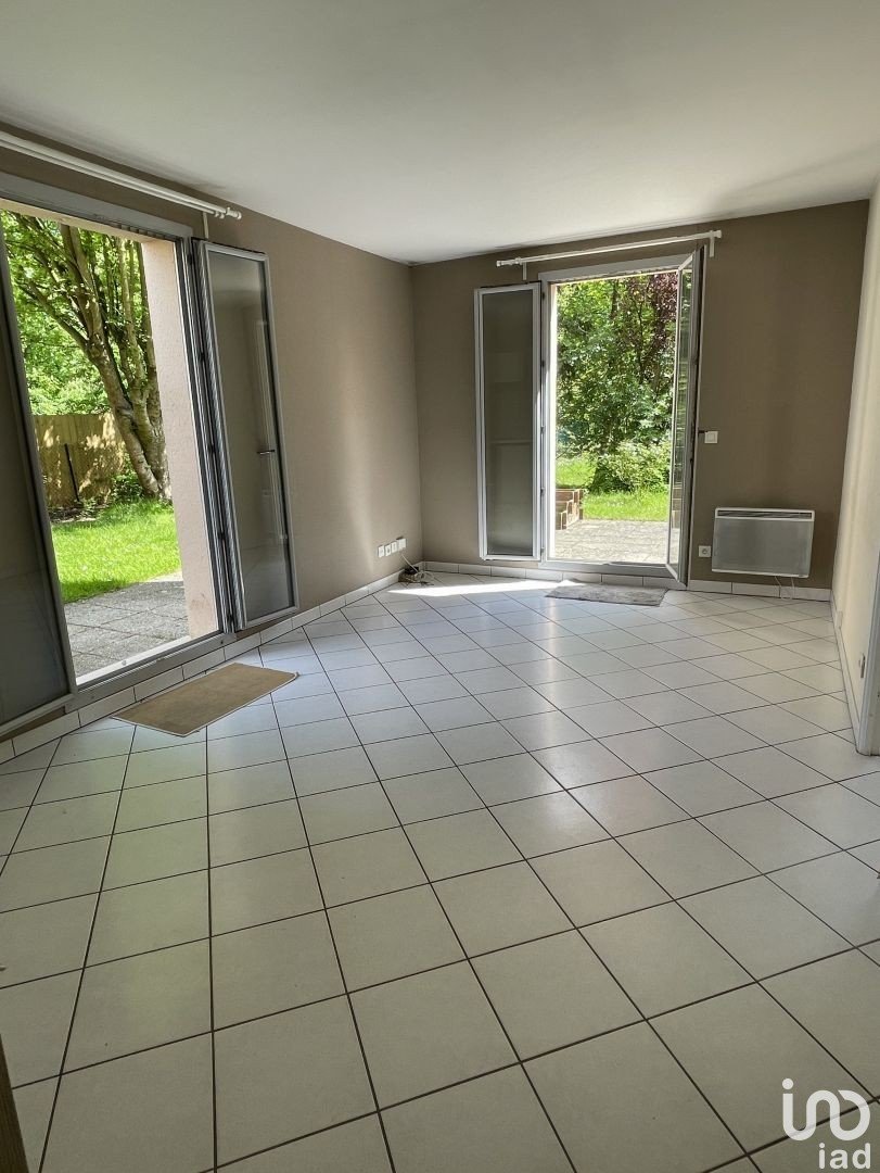 Appartement 2 pièces de 32 m² à Soisy-sur-Seine (91450)