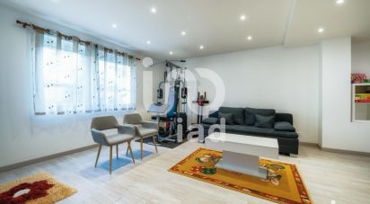 Maison 7 pièces de 188 m² à Saint-Julien-en-Genevois (74160)