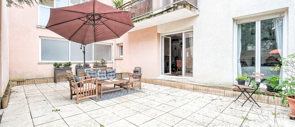 Appartement 2 pièces de 45 m² à Émerainville (77184)