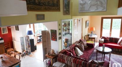 House 7 rooms of 191 m² in Rambouillet (78120)