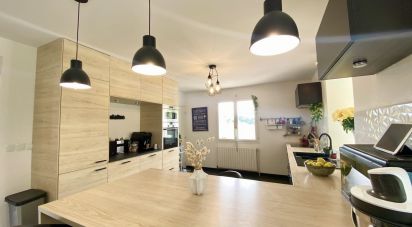 Maison 7 pièces de 205 m² à Barbizon (77630)