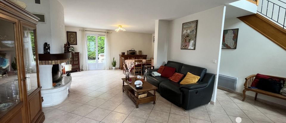 Maison 6 pièces de 144 m² à Argenteuil (95100)