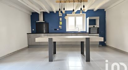 Maison 5 pièces de 145 m² à Fouqueure (16140)