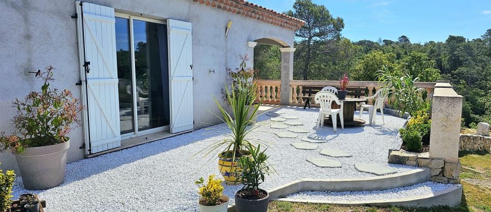 House 5 rooms of 138 m² in Cabasse (83340)