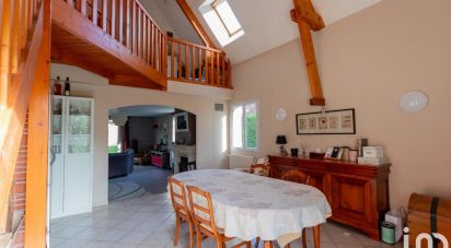 House 5 rooms of 147 m² in Houlbec-Cocherel (27120)