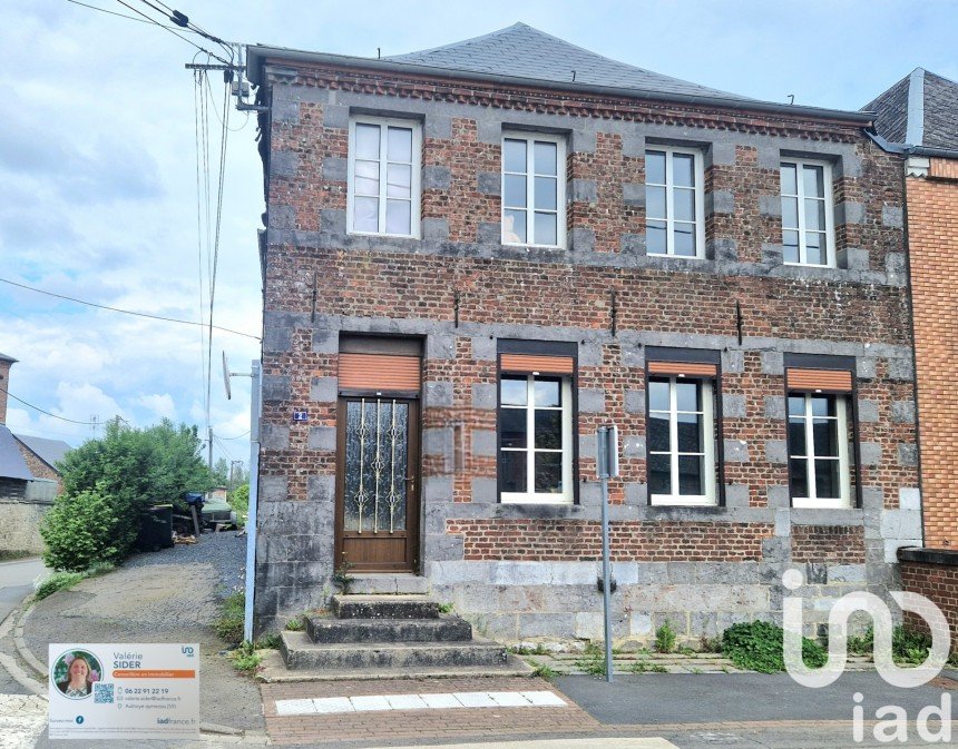 House 6 rooms of 157 m² in Taisnières-en-Thiérache (59550)