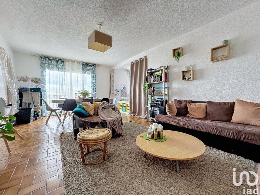 Apartment 3 rooms of 88 m² in Perpignan (66000)