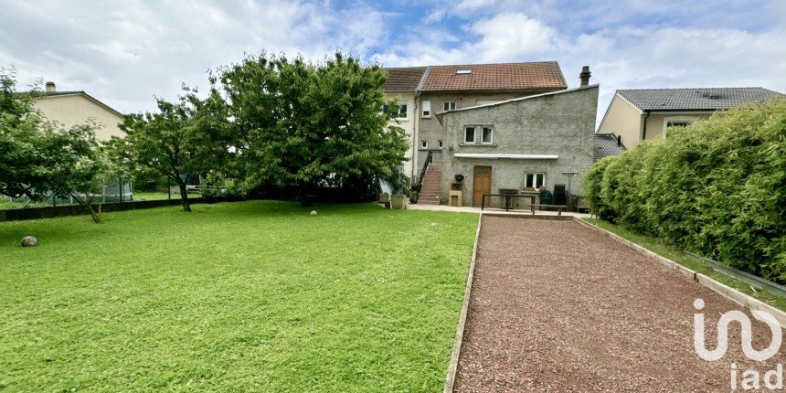 Village house 8 rooms of 250 m² in Flévy (57365)