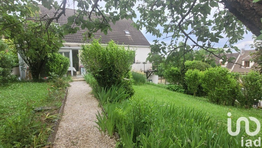 Maison 6 pièces de 134 m² à Lagny-sur-Marne (77400)