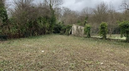 Land of 679 m² in Chelles (77500)