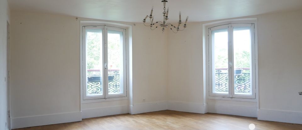 Appartement 4 pièces de 88 m² à Paris (75010)