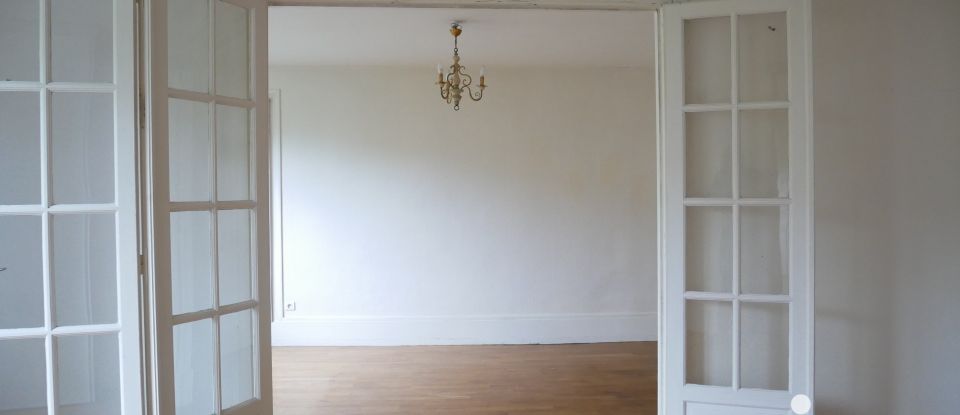 Appartement 4 pièces de 88 m² à Paris (75010)