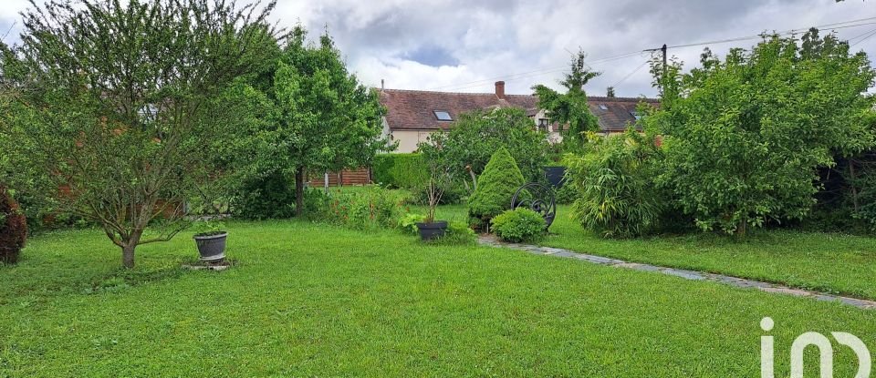 Maison traditionnelle 8 pièces de 143 m² à Villemandeur (45700)