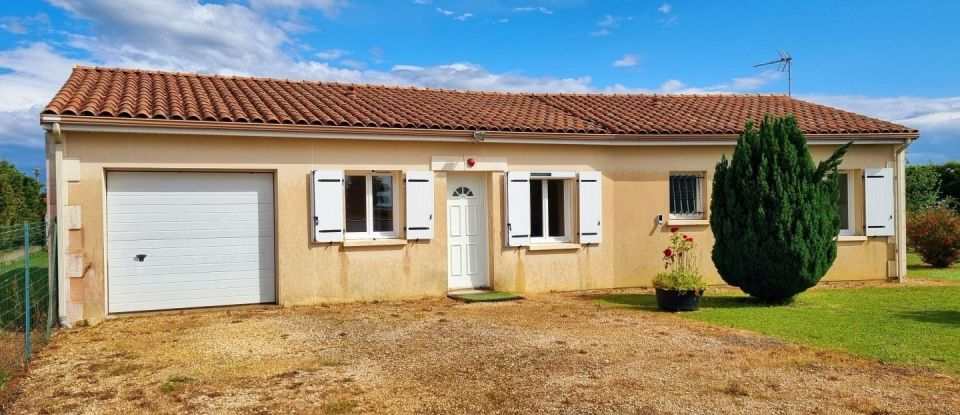 Maison 5 pièces de 115 m² à Vouneuil-sous-Biard (86580)