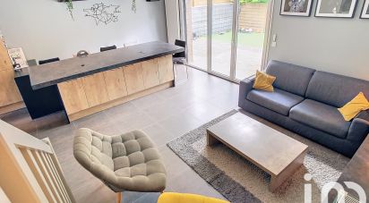 Maison 4 pièces de 81 m² à Wavrin (59136)