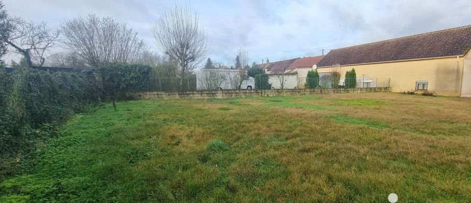 Land of 713 m² in Soisy-Bouy (77650)