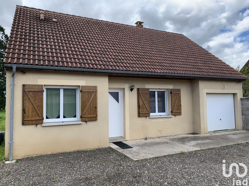 Maison 4 pièces de 75 m² à Arces-Dilo (89320)