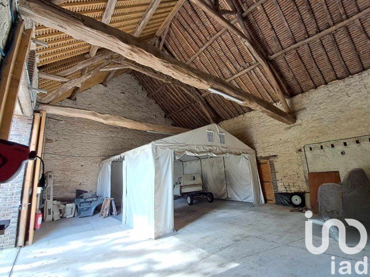 Barn conversion 2 rooms of 190 m² in Turny (89570)