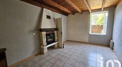 Maison 3 pièces de 85 m² à - (16170)