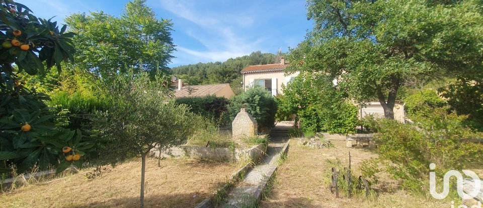 Maison traditionnelle 5 pièces de 128 m² à Cadenet (84160)