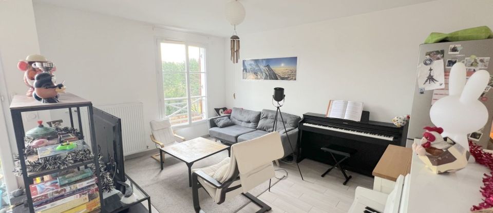 Apartment 3 rooms of 78 m² in Ozoir-la-Ferrière (77330)