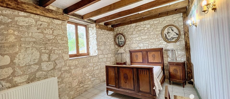 Traditional house 9 rooms of 300 m² in Saint-Paul - Flaugnac (46170)