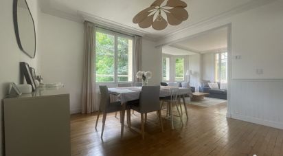 Maison 7 pièces de 174 m² à L'Étang-la-Ville (78620)