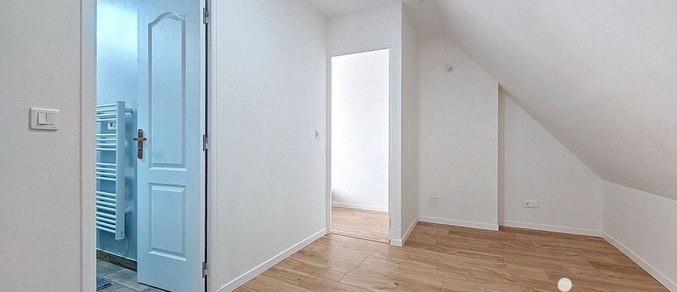 Apartment 5 rooms of 107 m² in La Ferté-Alais (91590)